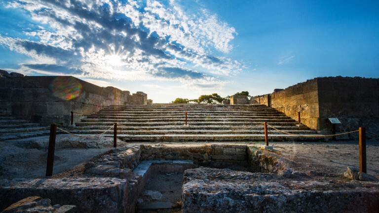 Knossos Palace & Heraklion City Tour - Image 3