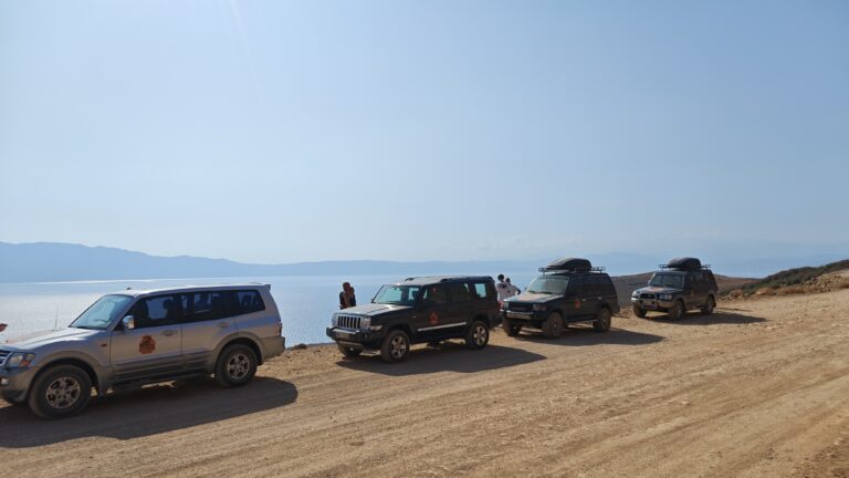 4 cars ready for Balos Jeep Safari